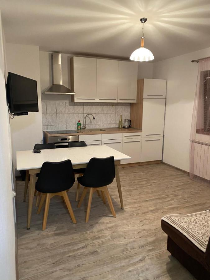 Apartman Laura Смолянаць Екстер'єр фото