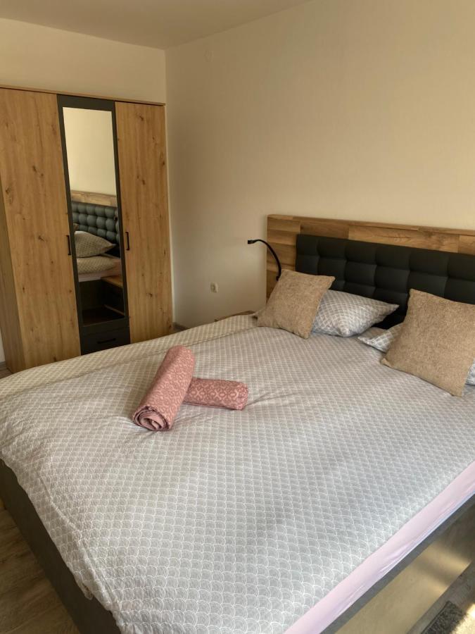 Apartman Laura Смолянаць Екстер'єр фото