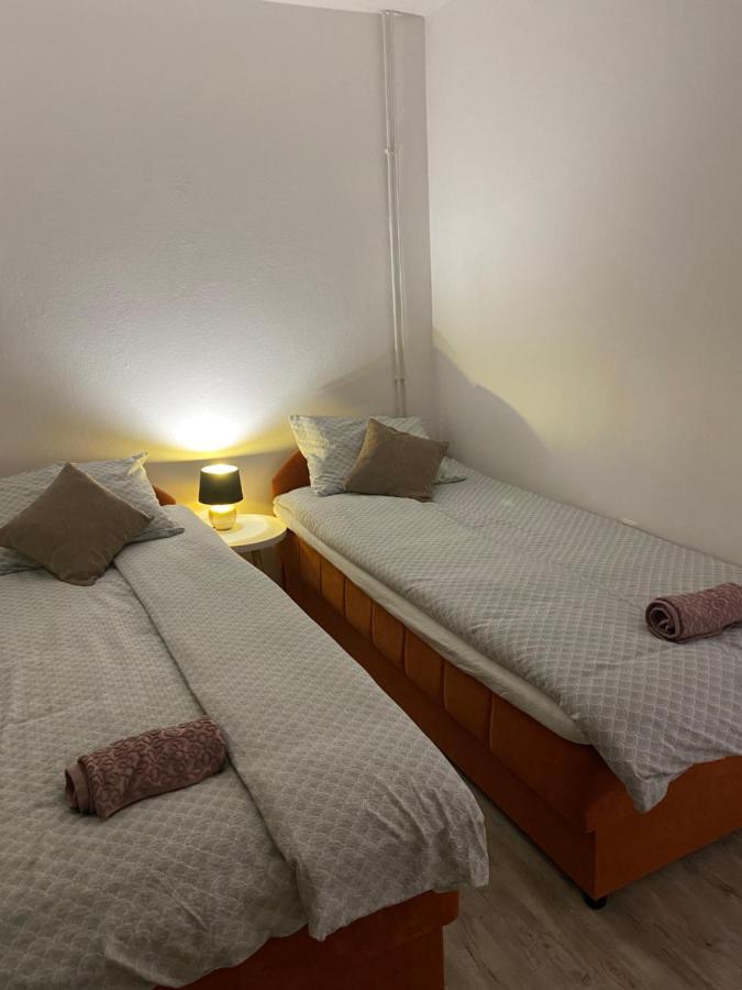 Apartman Laura Смолянаць Екстер'єр фото